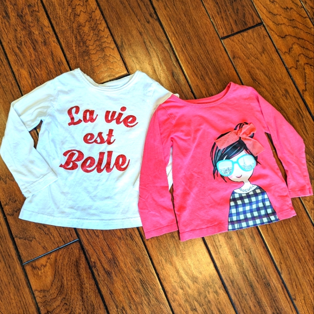 🇫🇷4 for $20🇫🇷 Lot of French shirts for girls, 2T